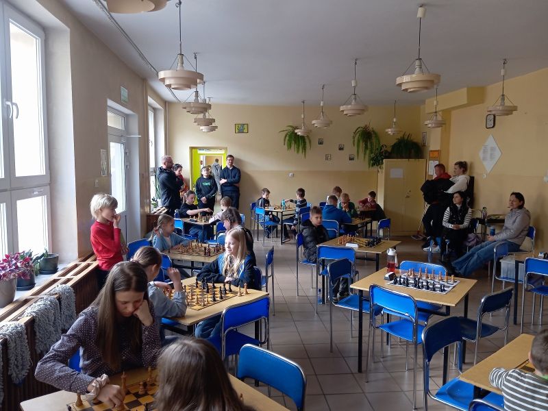 szachy Janowice powiat LZS 12 4281