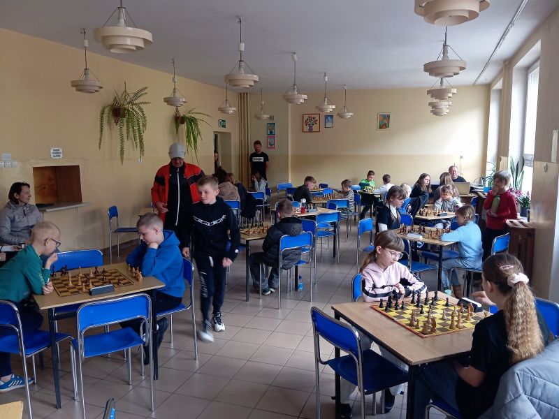 szachy Janowice powiat LZS 13 4282