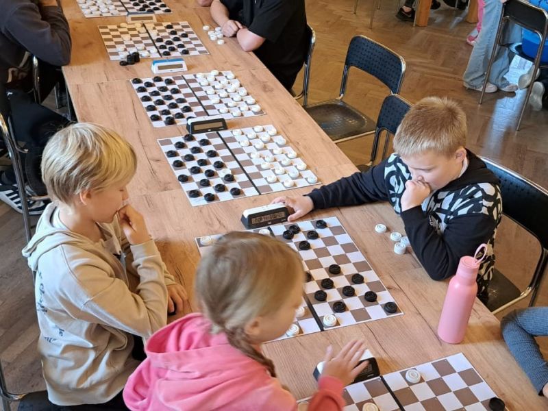 Warcaby polowe strefa 2025 5 5064