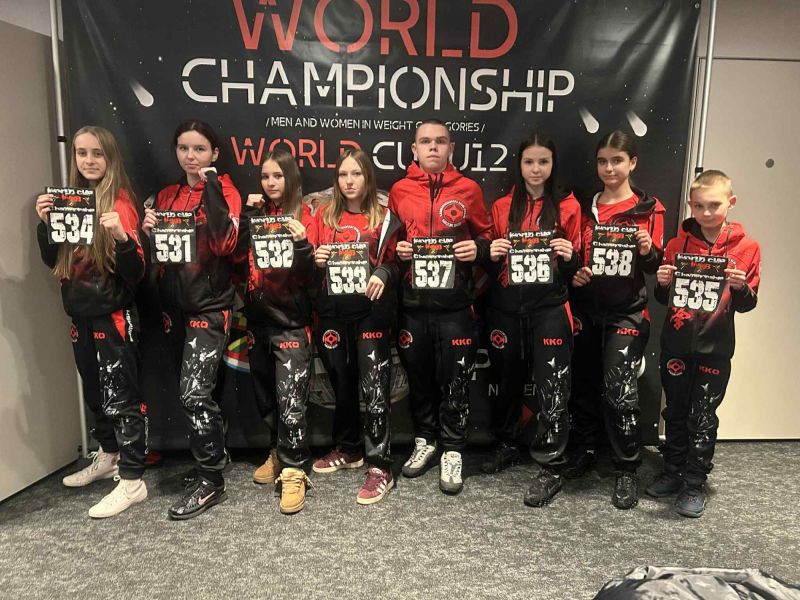 Messenger creationFA5F8E 1BC7 44D7 B105 4572806CBA6A 5296