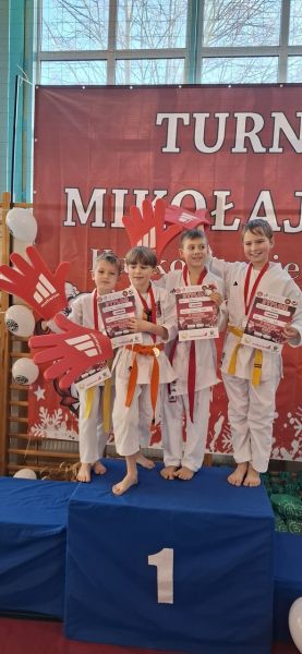 20251207 Easy Resize.com 5418